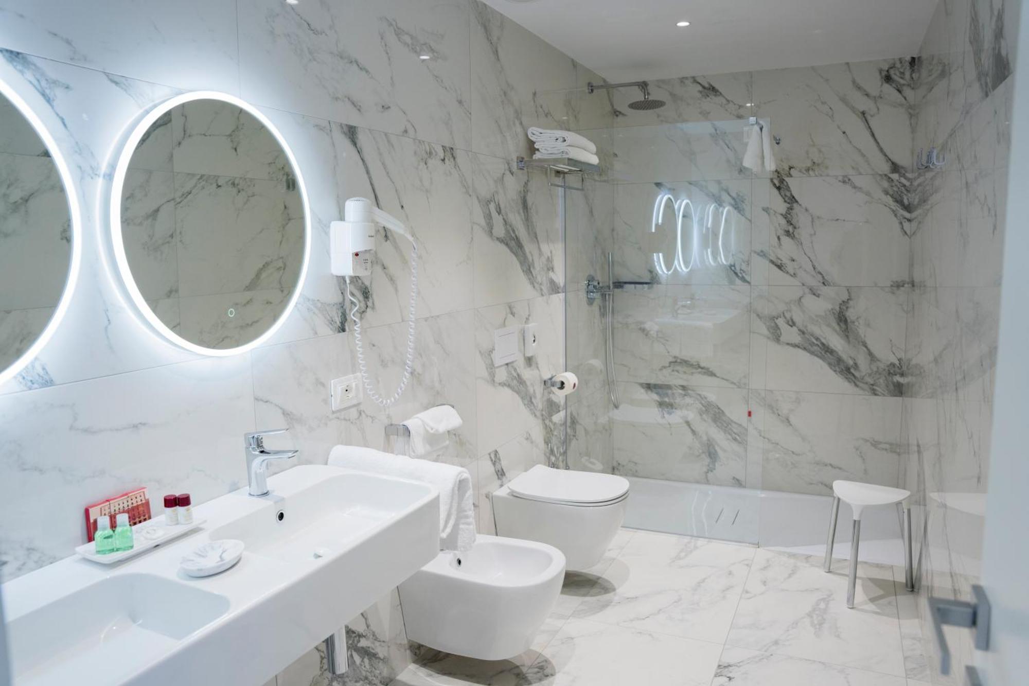Soul Art Hotel Naples Extérieur photo